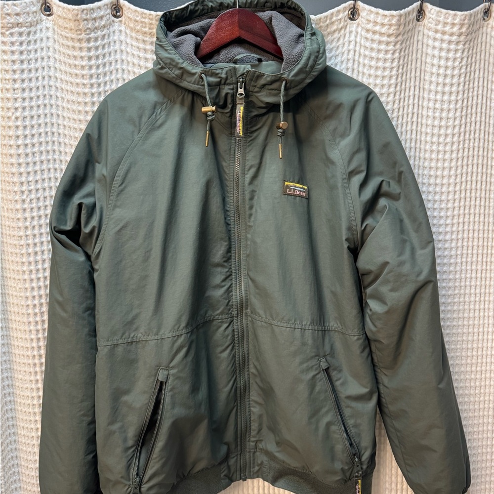 Men's LL Bean Insulated 3-Season Bomber Hooded Jacket